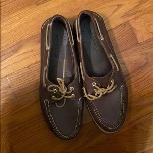 Sperry boat shoes